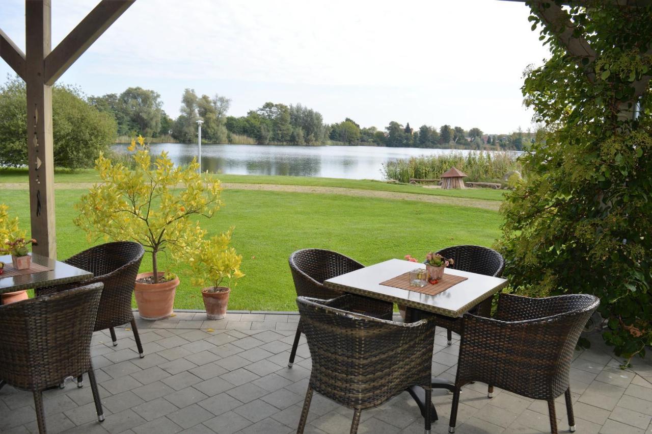 Resort Kormoran-Garni Цеденик Экстерьер фото